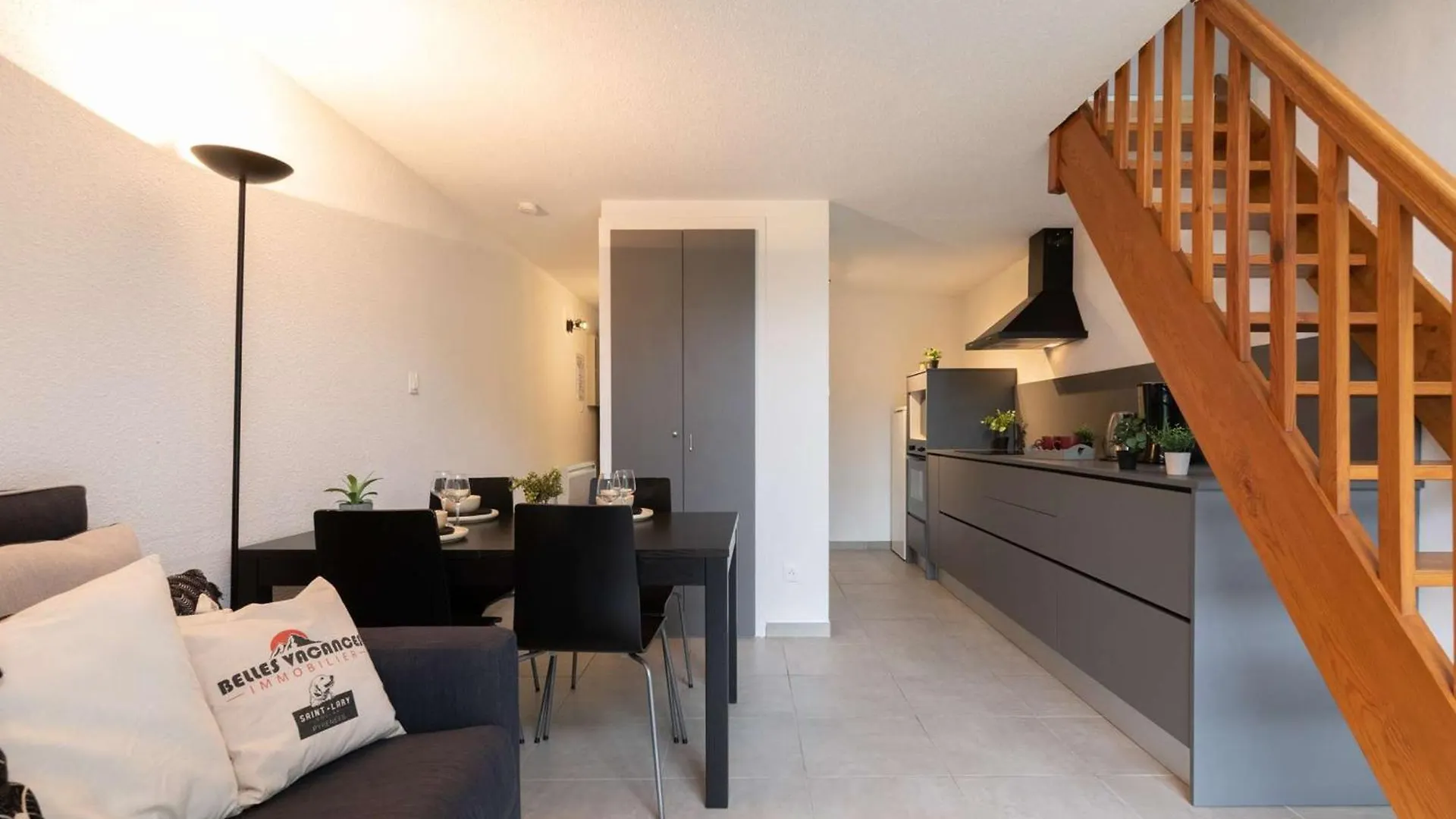 Appartement Calme Pres Du Centre Et Pistes, Balcon Sud, Navette Gratuite - Fr-1-296-168 サン・ラリー・スラン アパート