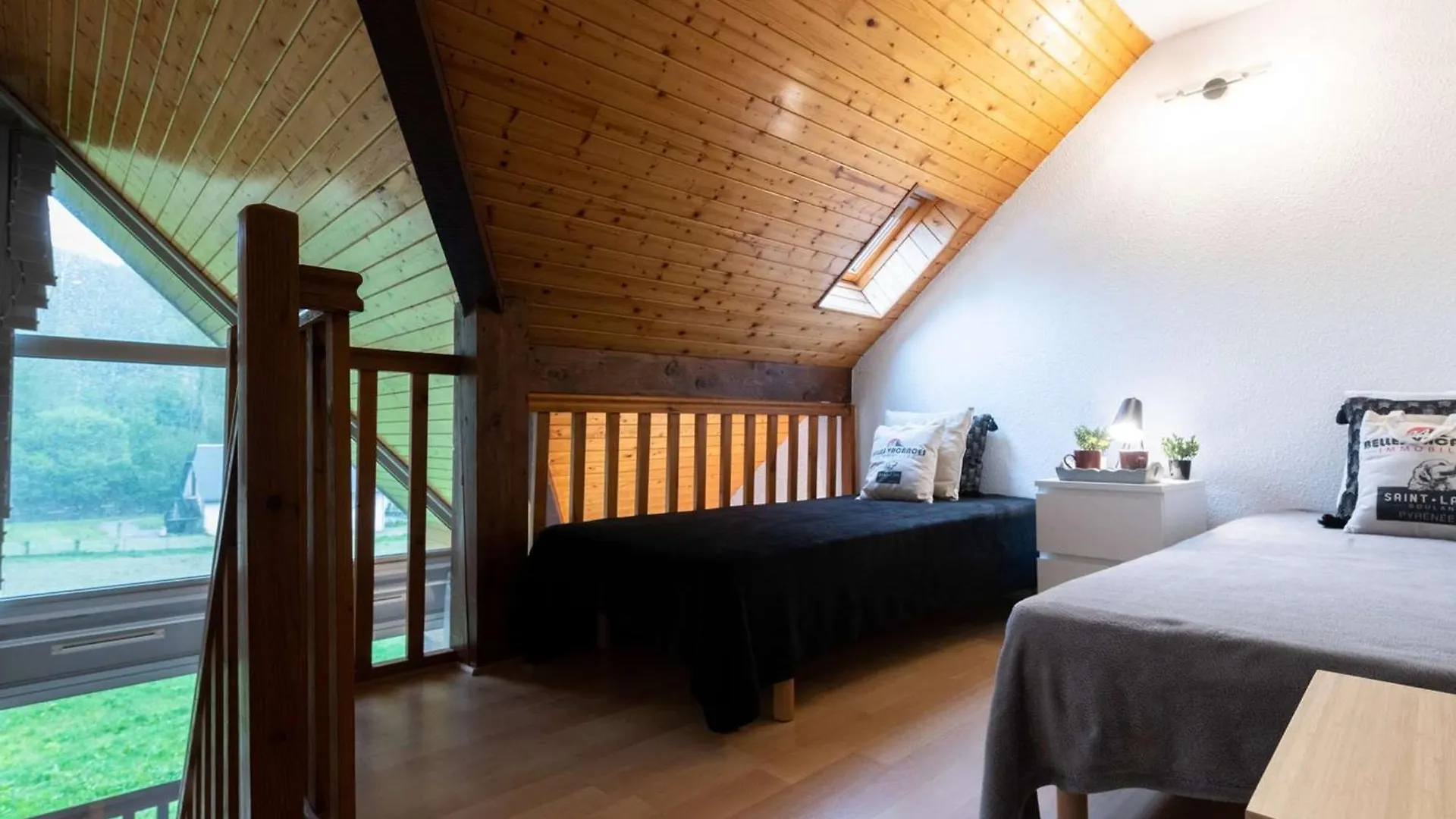 Appartement Calme Pres Du Centre Et Pistes, Balcon Sud, Navette Gratuite - Fr-1-296-168 サン・ラリー・スラン